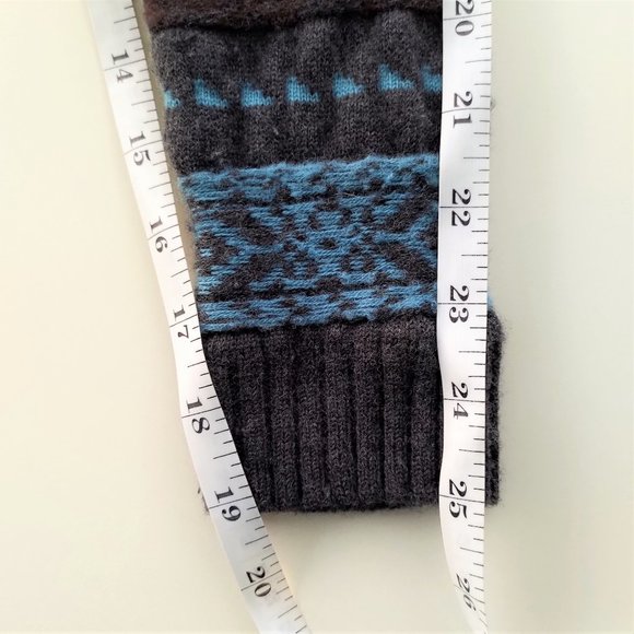 NEVE DESIGNS Merino Wool Full-Zip Cardigan - Picture 12 of 13